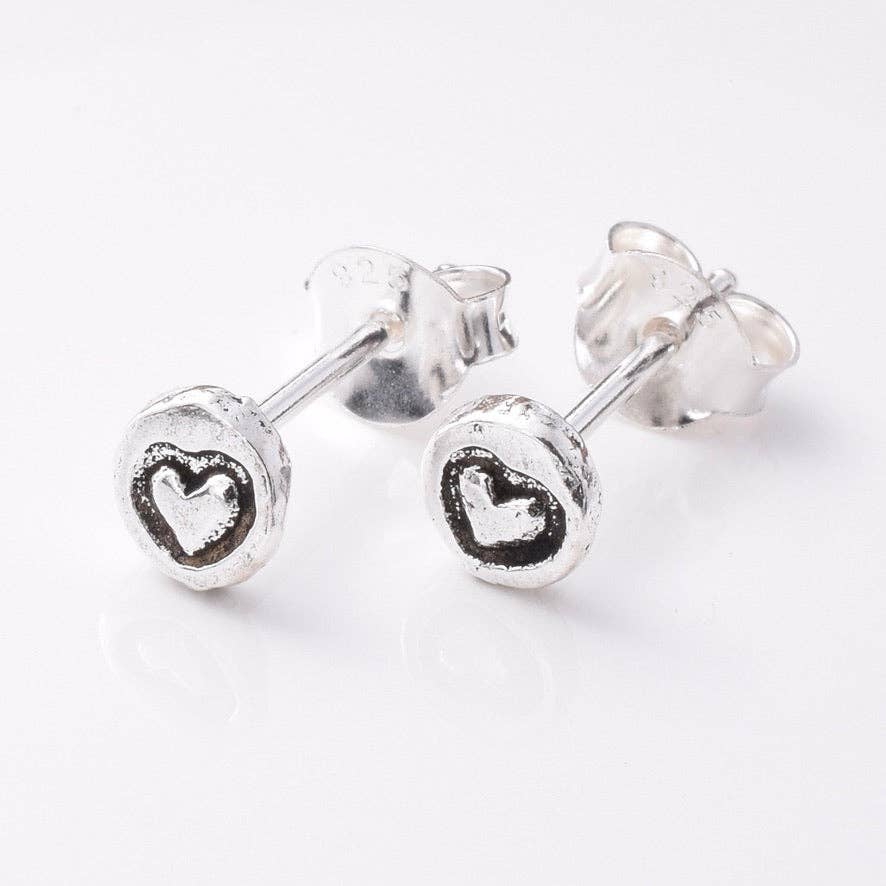 S798 - 925 silver heart disc stud earrings