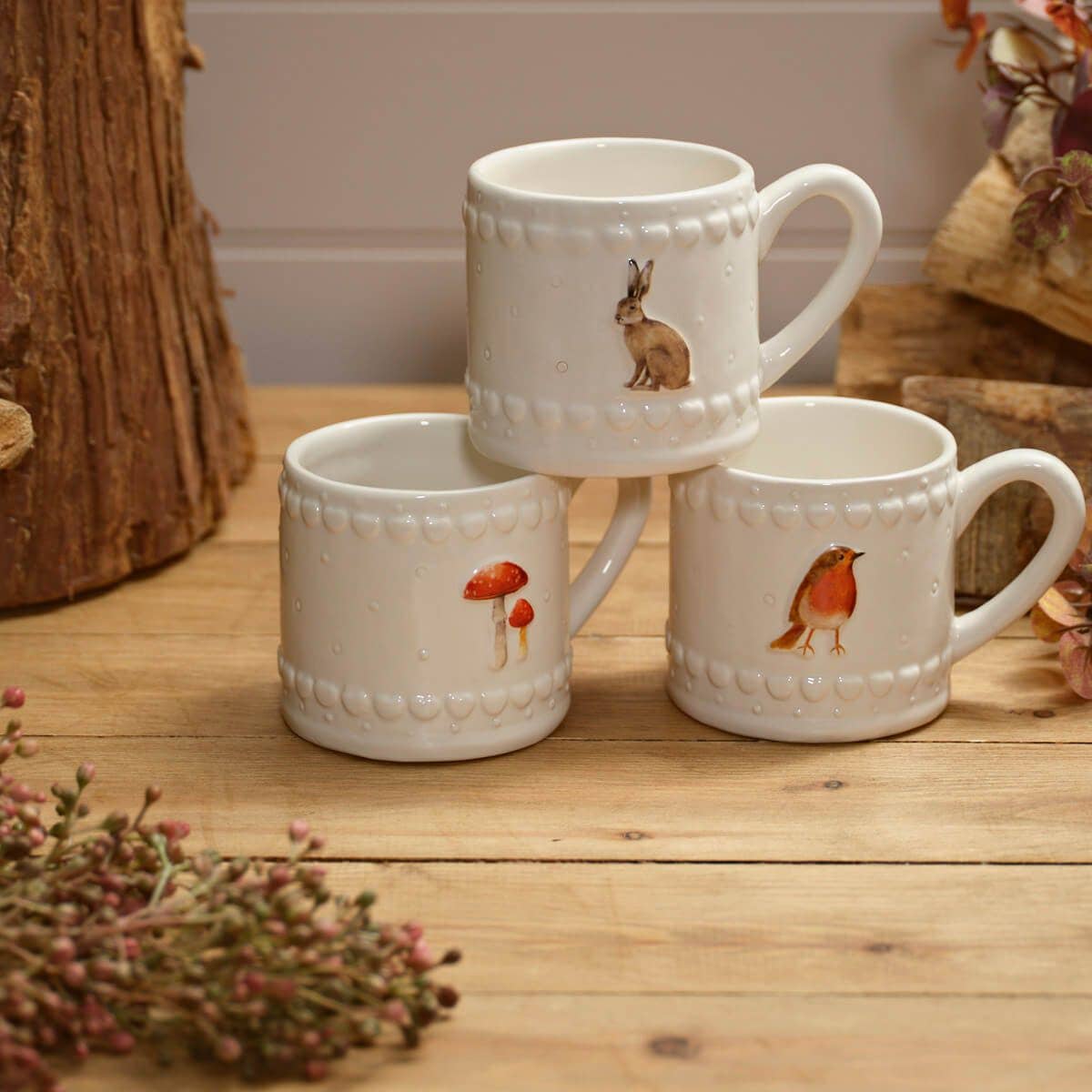 Countryside Woodland Ceramic Embossed Robin Mug