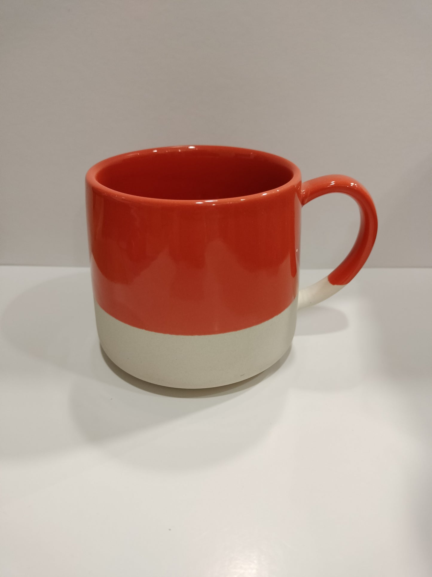 Captivate Mugs