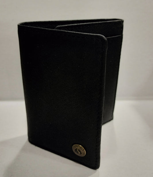 Foxfield leather Skiddaw tri-fold wallet in Black