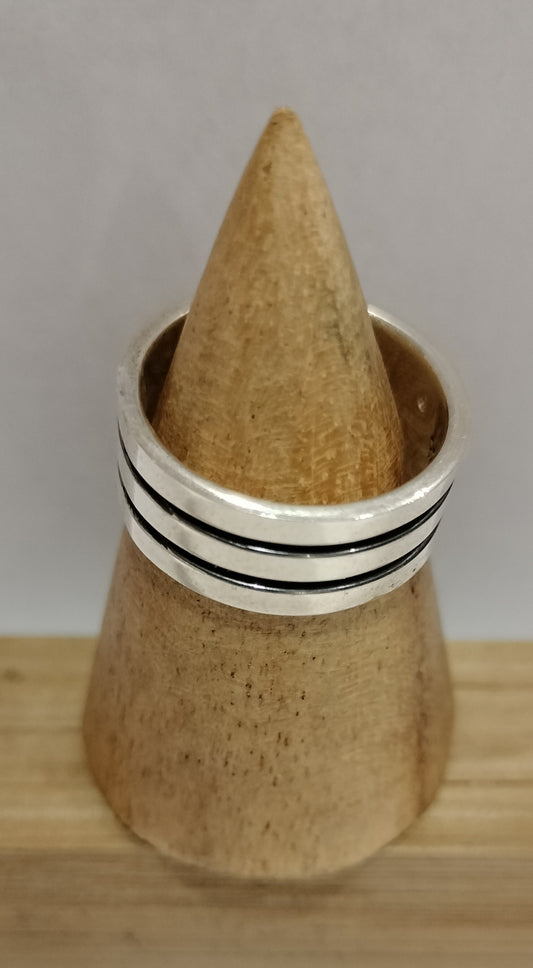 b1 Sterling Sliver ring with 2 black bands Ring