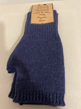 Load image into Gallery viewer, Jess &amp; Lou Gloves
