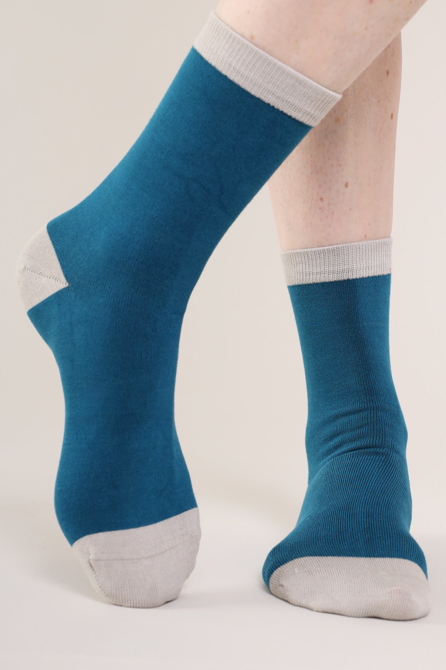 Socks by Nomads Mens