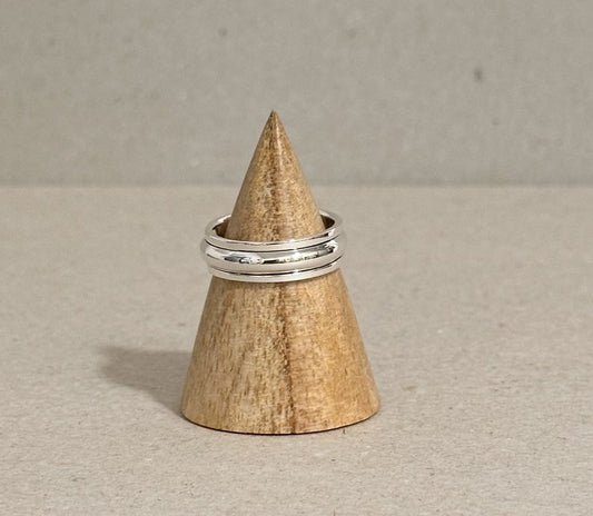 Santiago Plain Spinning Ring