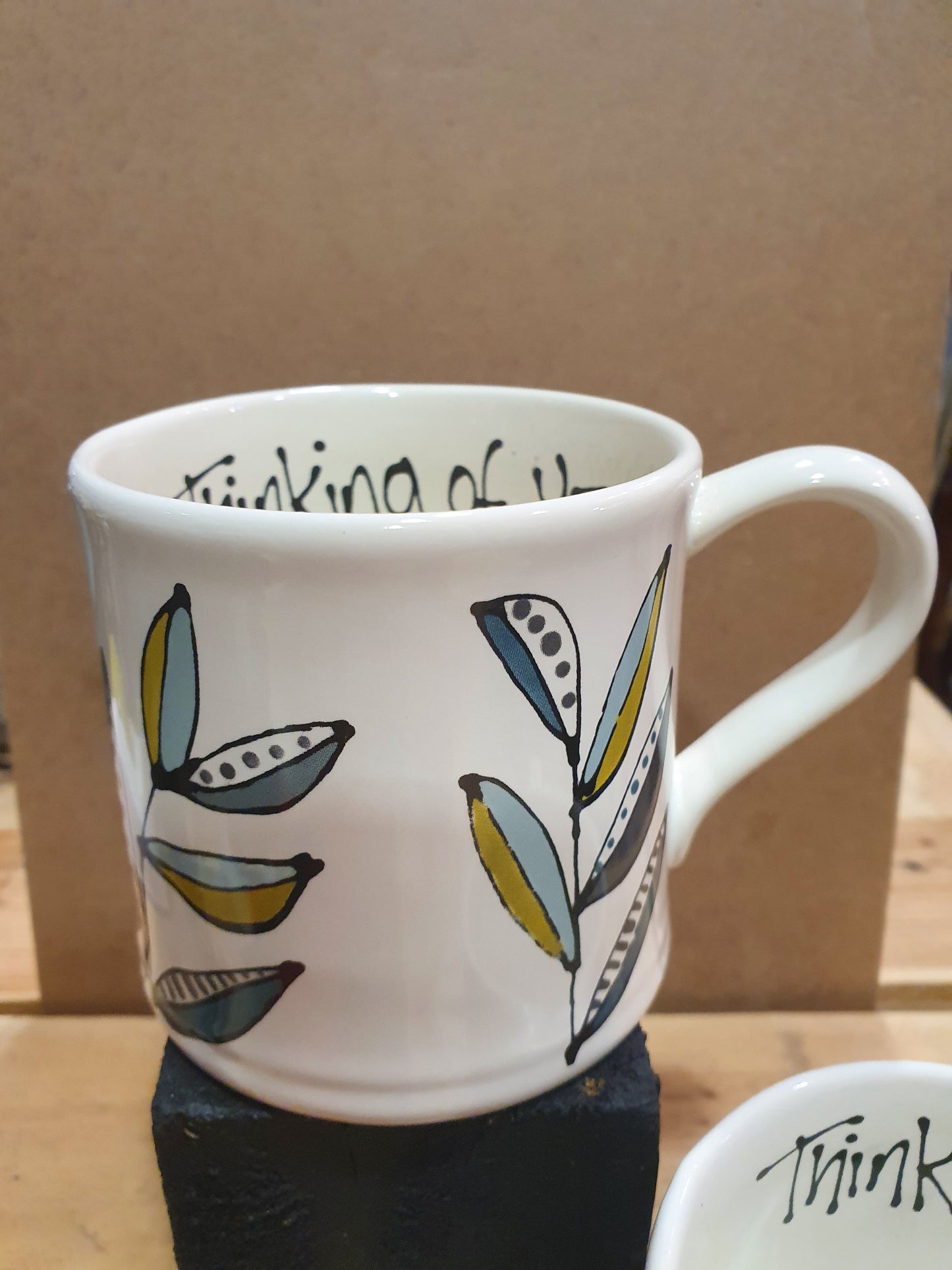 Gallery Thea Mugs