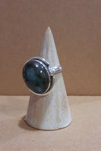 Load image into Gallery viewer, Jewellery from Siren Silver